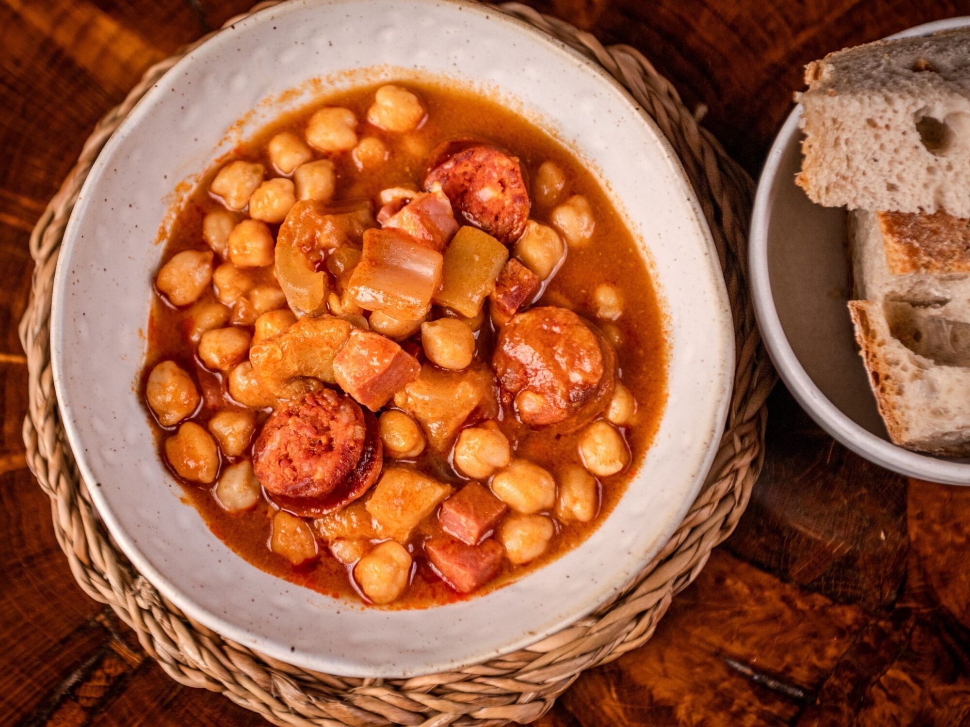 callos con garbanzos
