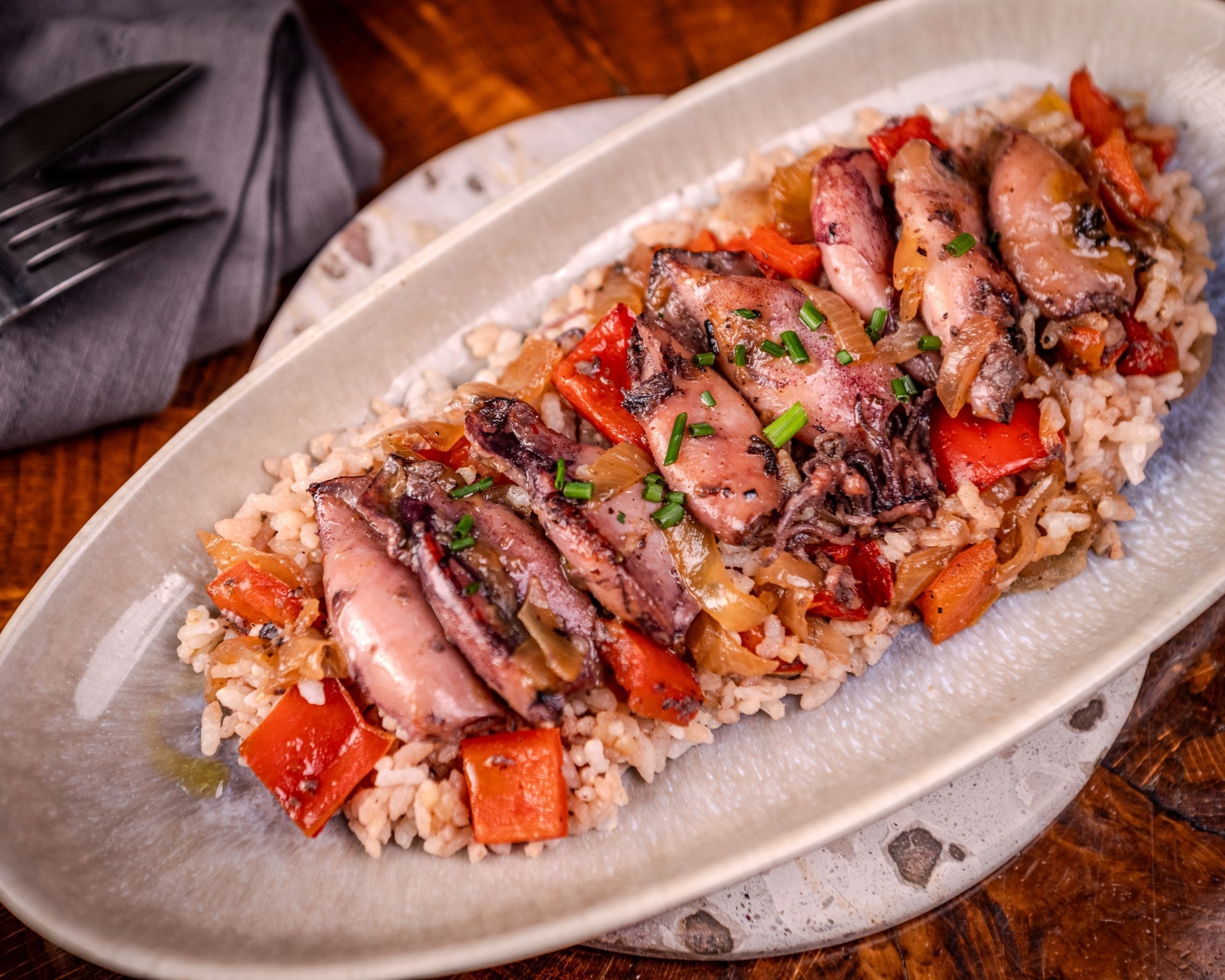 chipirones encebollados