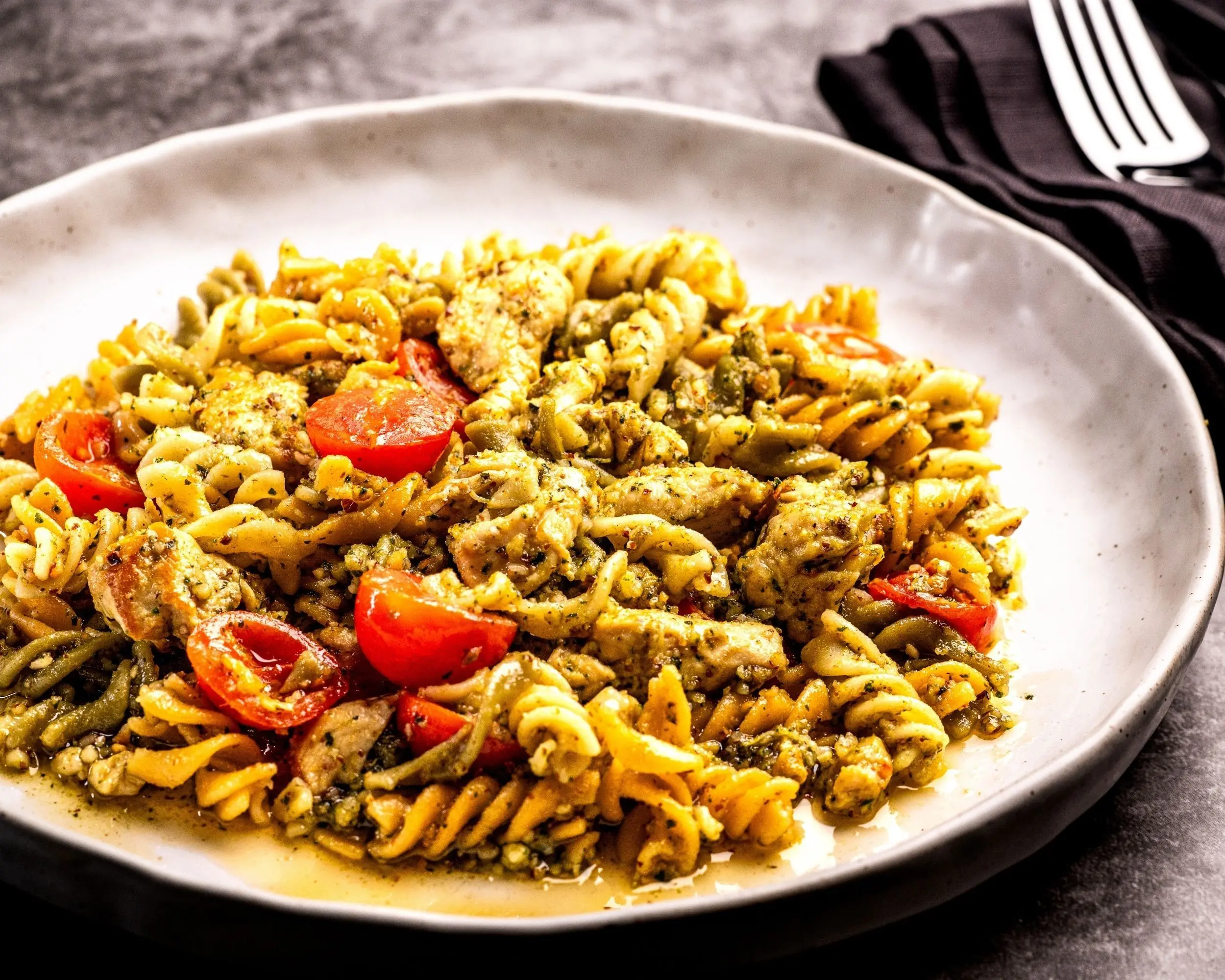 Ensalada de Pasta, Pollo y Pesto - Imagen 2